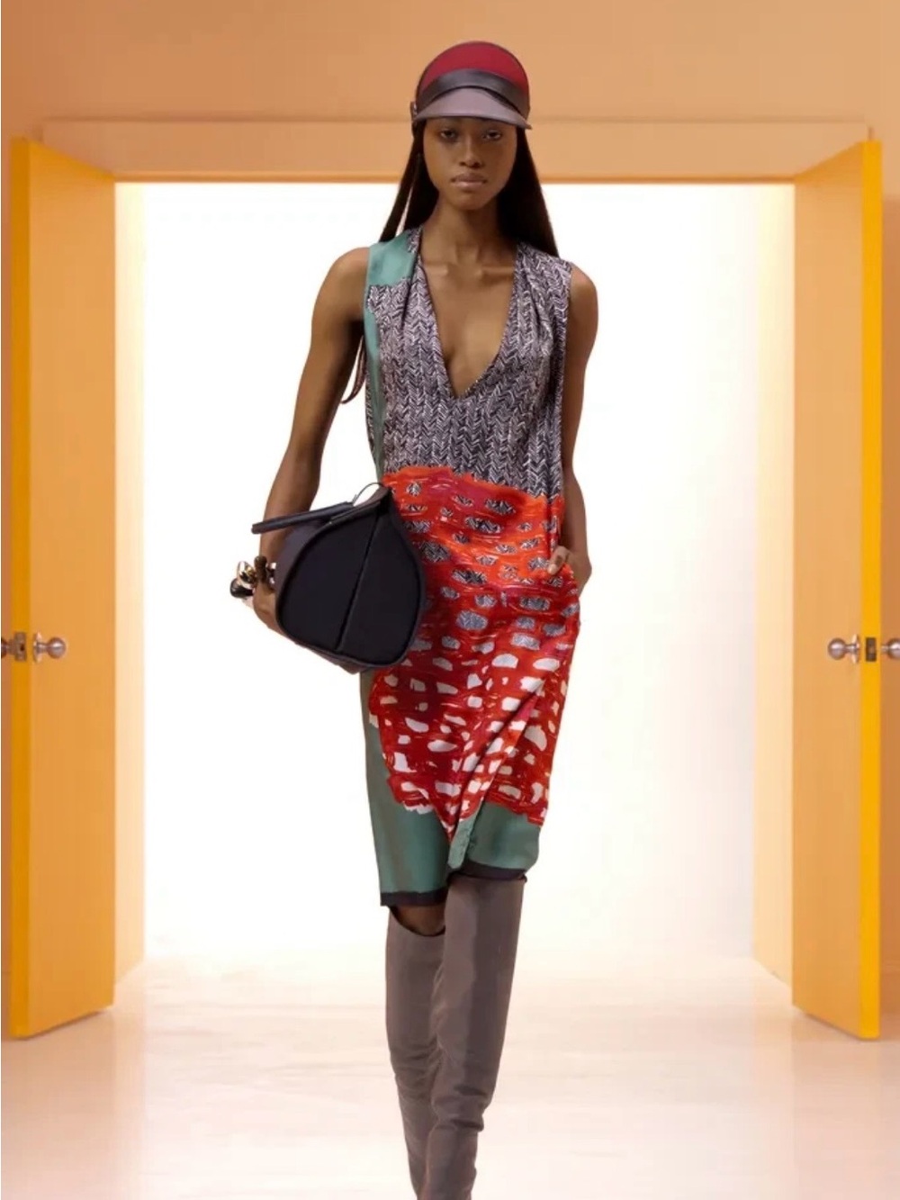 2012  Resort Balenciaga by Nicolas Ghesquiere silk print  dress  F40 US 8 M NWT